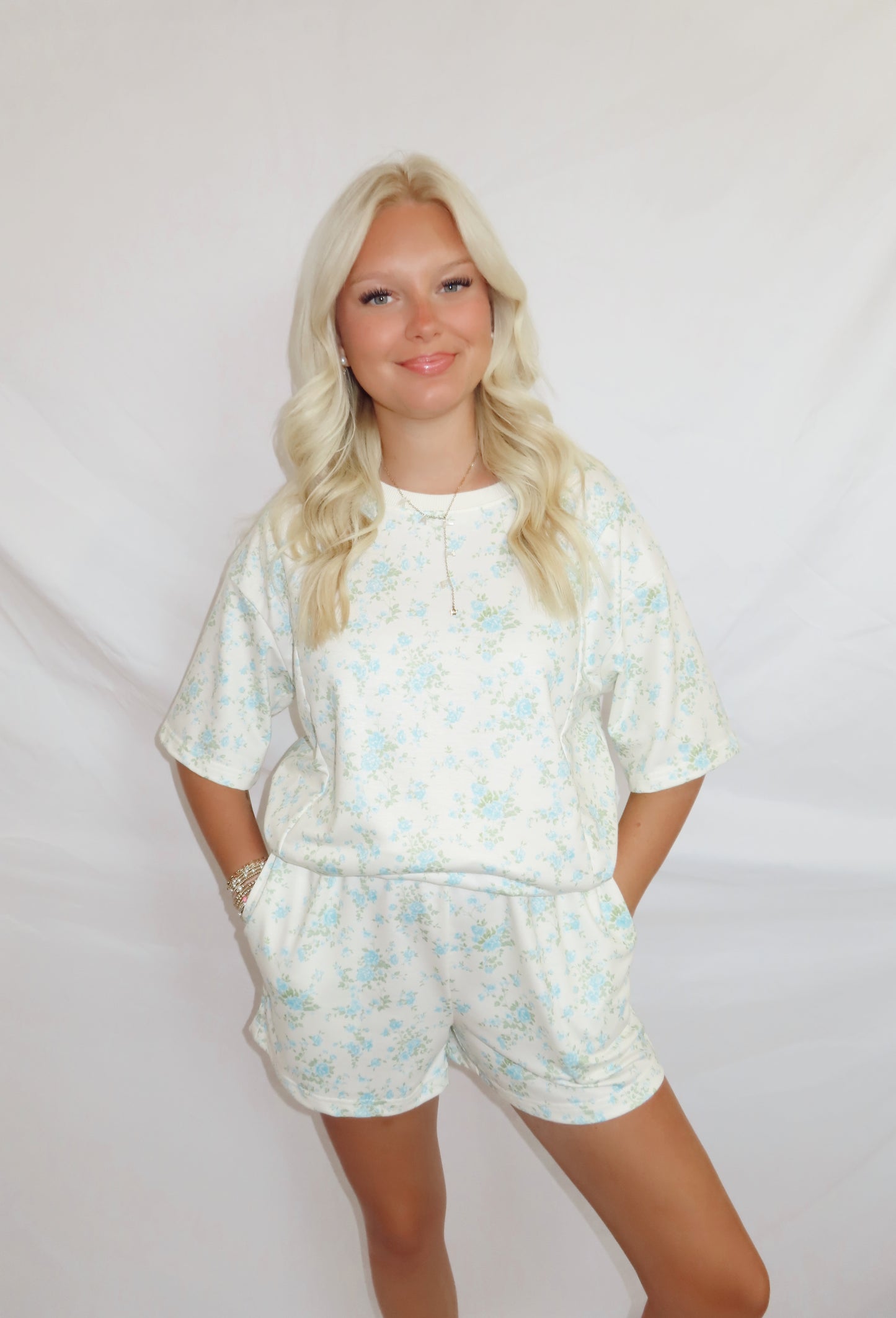 Blue blossom set