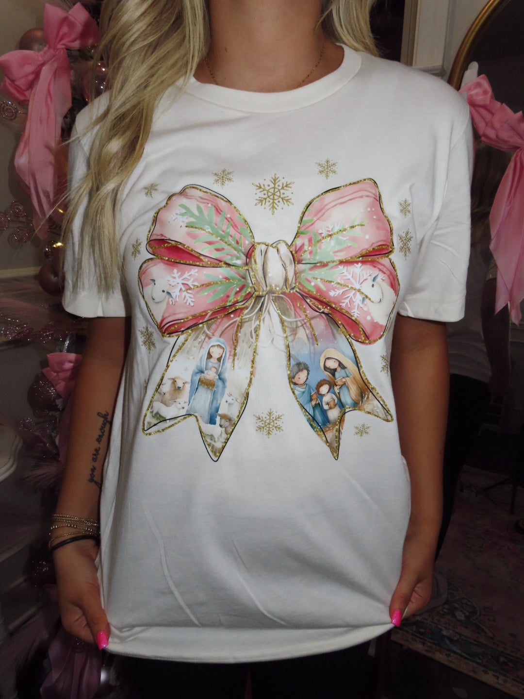 Nativity bow tee