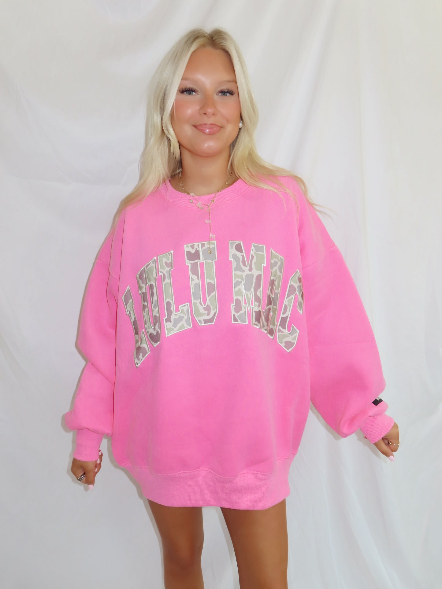 Bubblegum pink camo lulumac