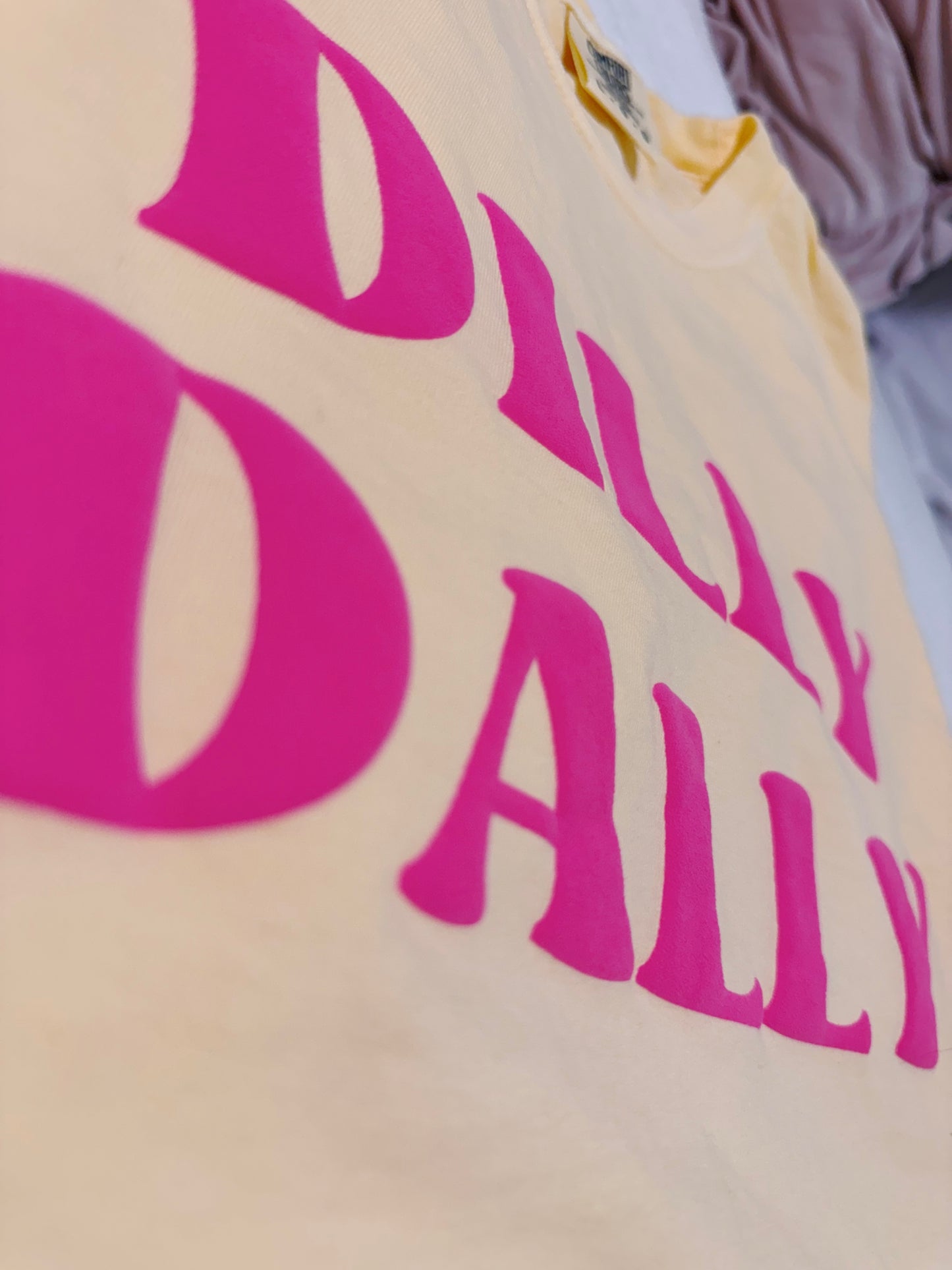 Dilly Dally tee - puff