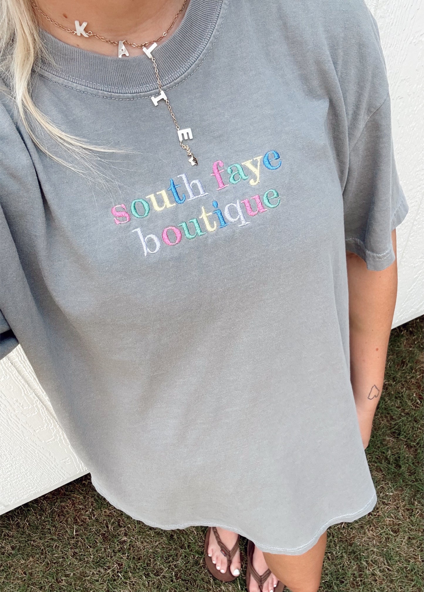 South Faye colorful logo tee (grey)