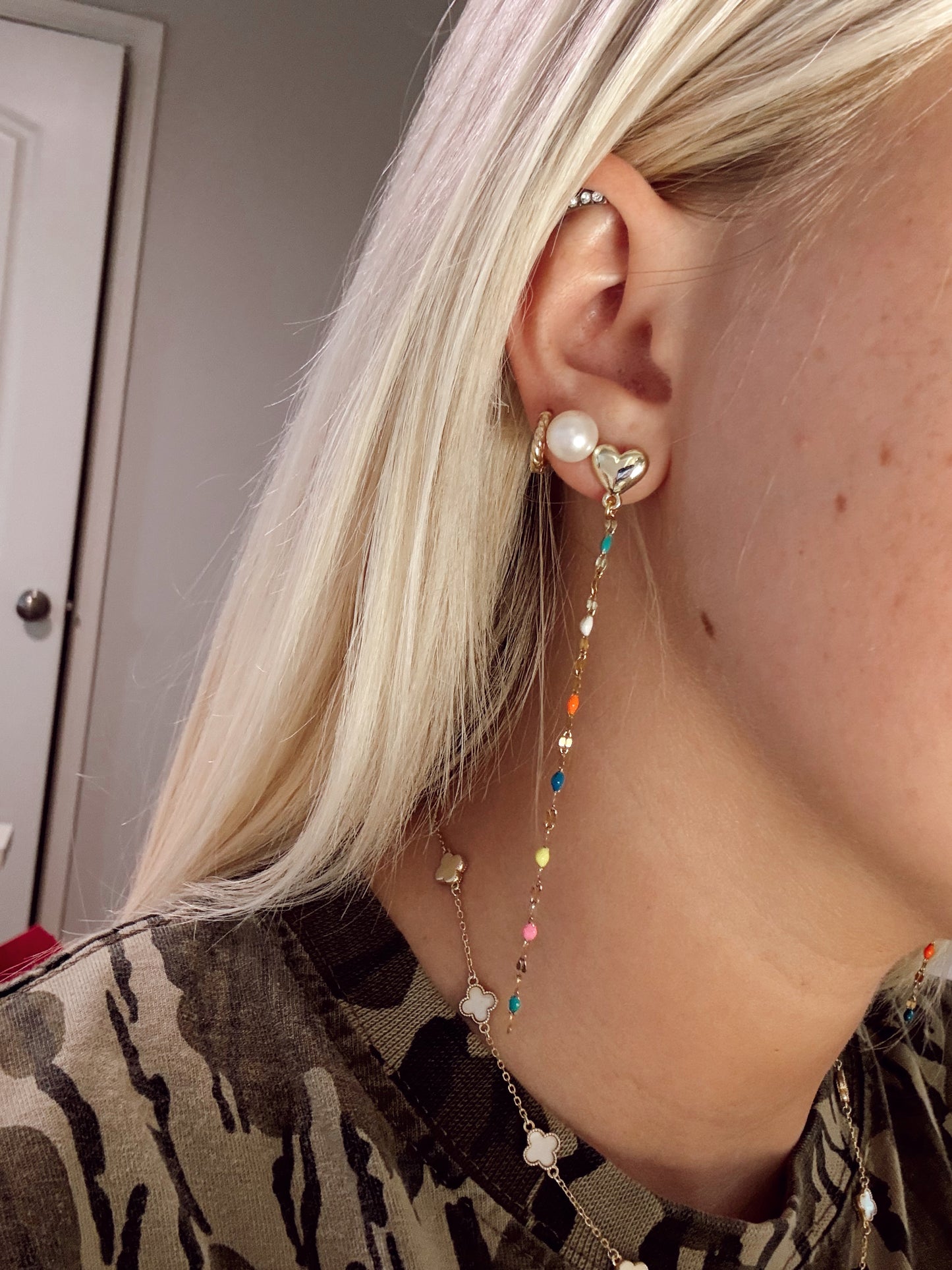 Colorful heart dangle earrings