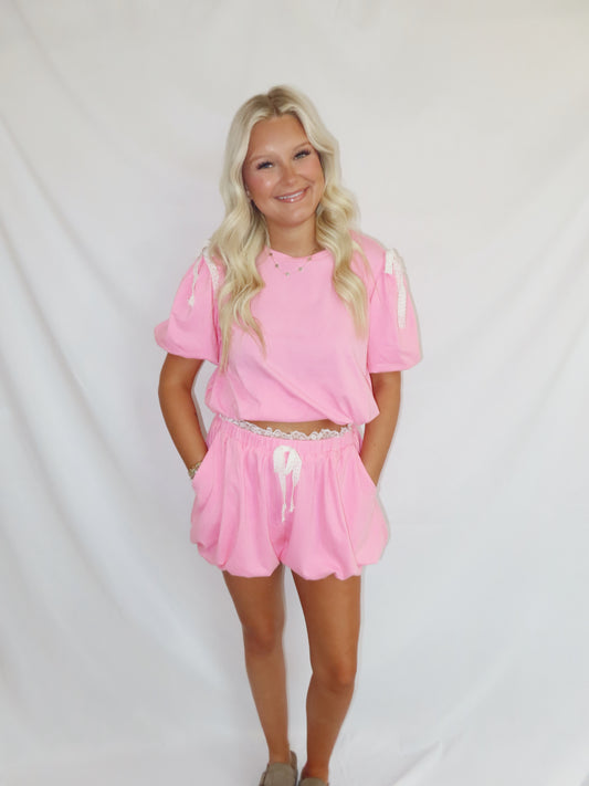 Pink bubble set